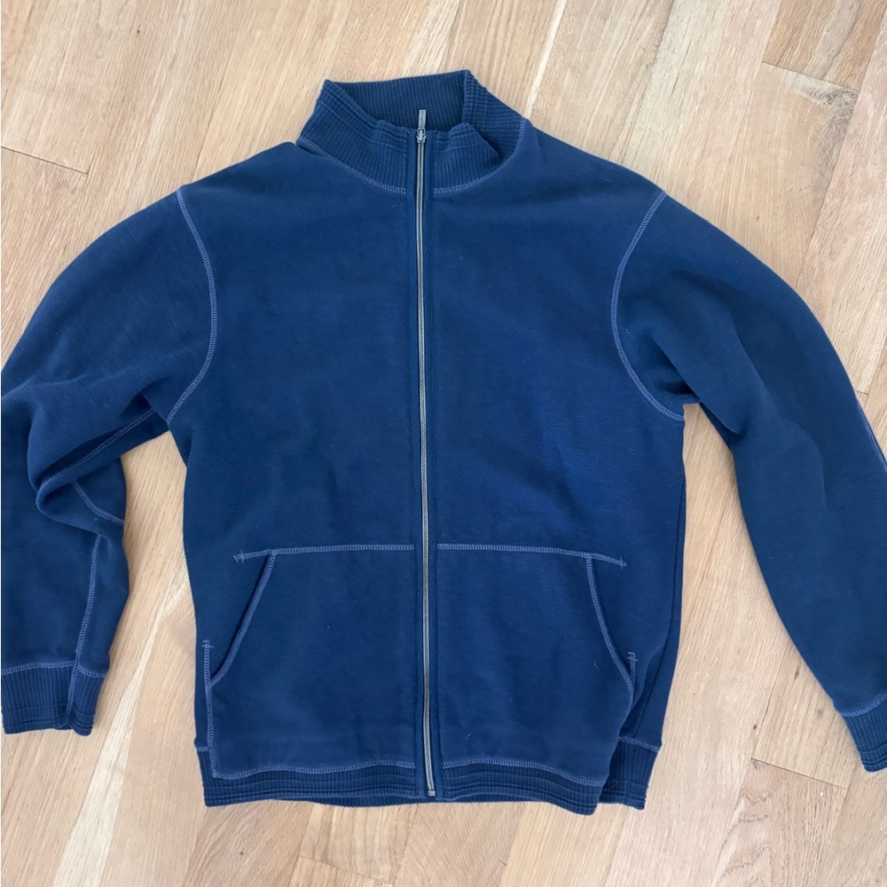 Tommy Bahama Blue Sweatshirt with High Collar. Large